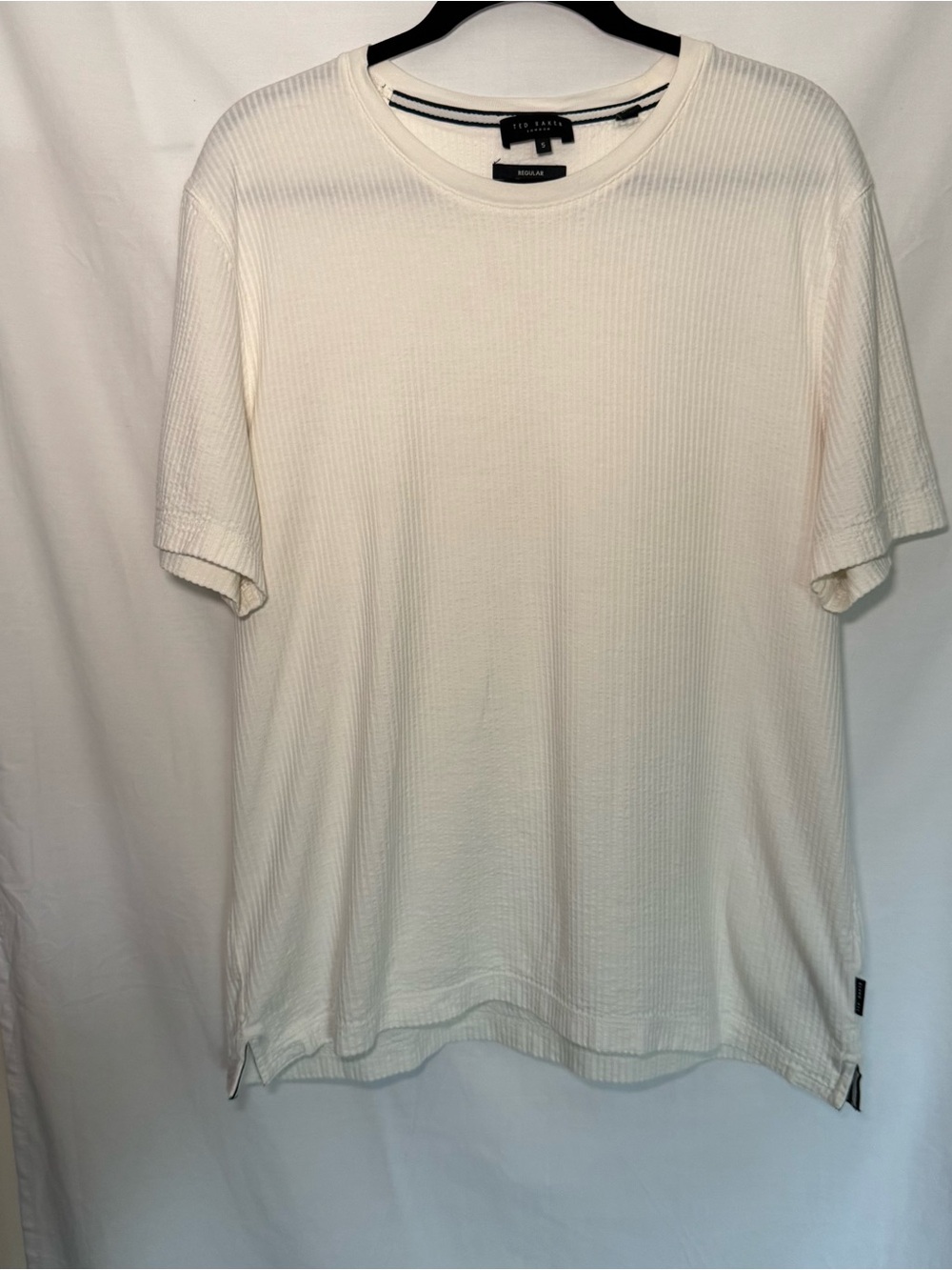 Ted Baker London Men's Textured Ribbed Short Sleeve T-Shirt Cream